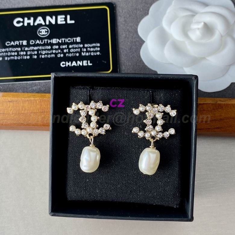 Chanel Earrings 1976